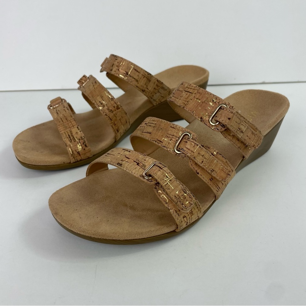 Vionic Park Dwyn Triple Strap Wedge Sandals in Gold Cork Size‎ 8 Wide Open-Toe - Picture 4 of 16